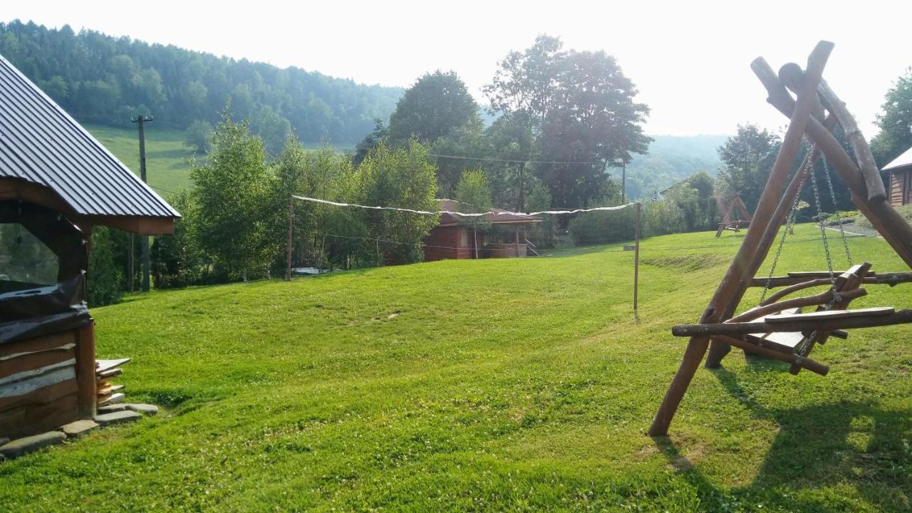 U Zrodel Strwiaza Villa Ustrzyki Dolne Exterior foto